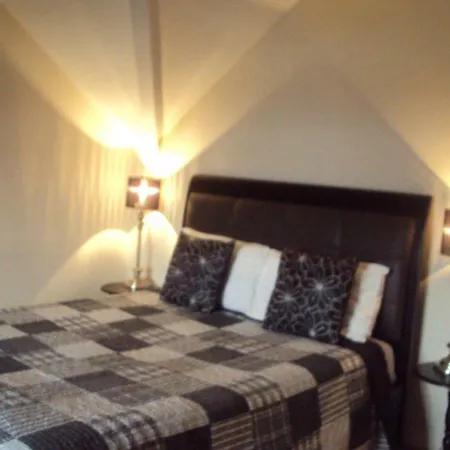 Shannonside Studios فندق مبيت وإفطار 3*