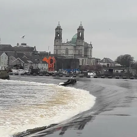 Shannonside Studios 3* Athlone